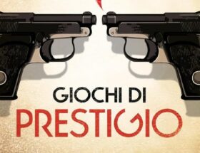Sulla copertina di Giochi di prestigio di Agatha Christie ci sono due pistole che puntano l'una contro l'altra
