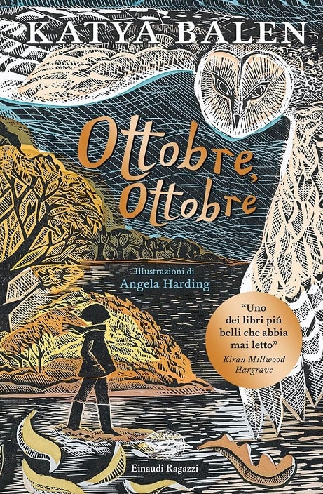 Sulla copertina di Ottobre, Ottobre di Katya Balen c'è una illustrazione con una bambina che cammina nella natura, in mezzo agli alberi, e sopra nel cielo un enorme gufo la osserva